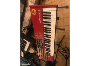 Clavia Nord Lead 4