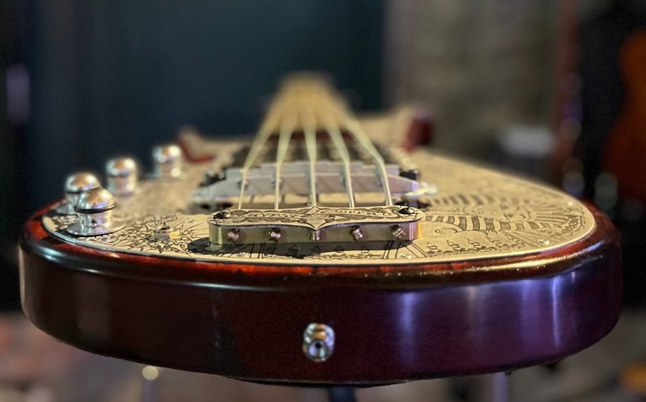 Vends basse gaucher Teye Gypsy  5 cordes