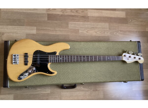 Fender American Deluxe Jazz Bass [2003-2009] (52074)