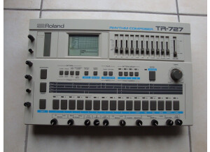 Roland TR-727