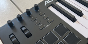Vends Contrôleur MIDI Alesis V25