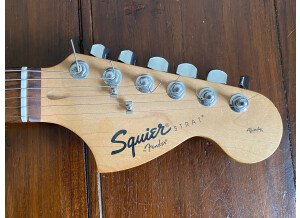 Squier Affinity Stratocaster [1997-2020] (20111)