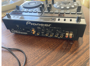 Pioneer EFX-1000 (31851)