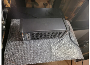 Behringer SD16