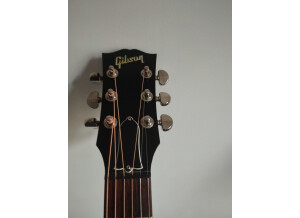 Gibson J-45 Standard (12830)