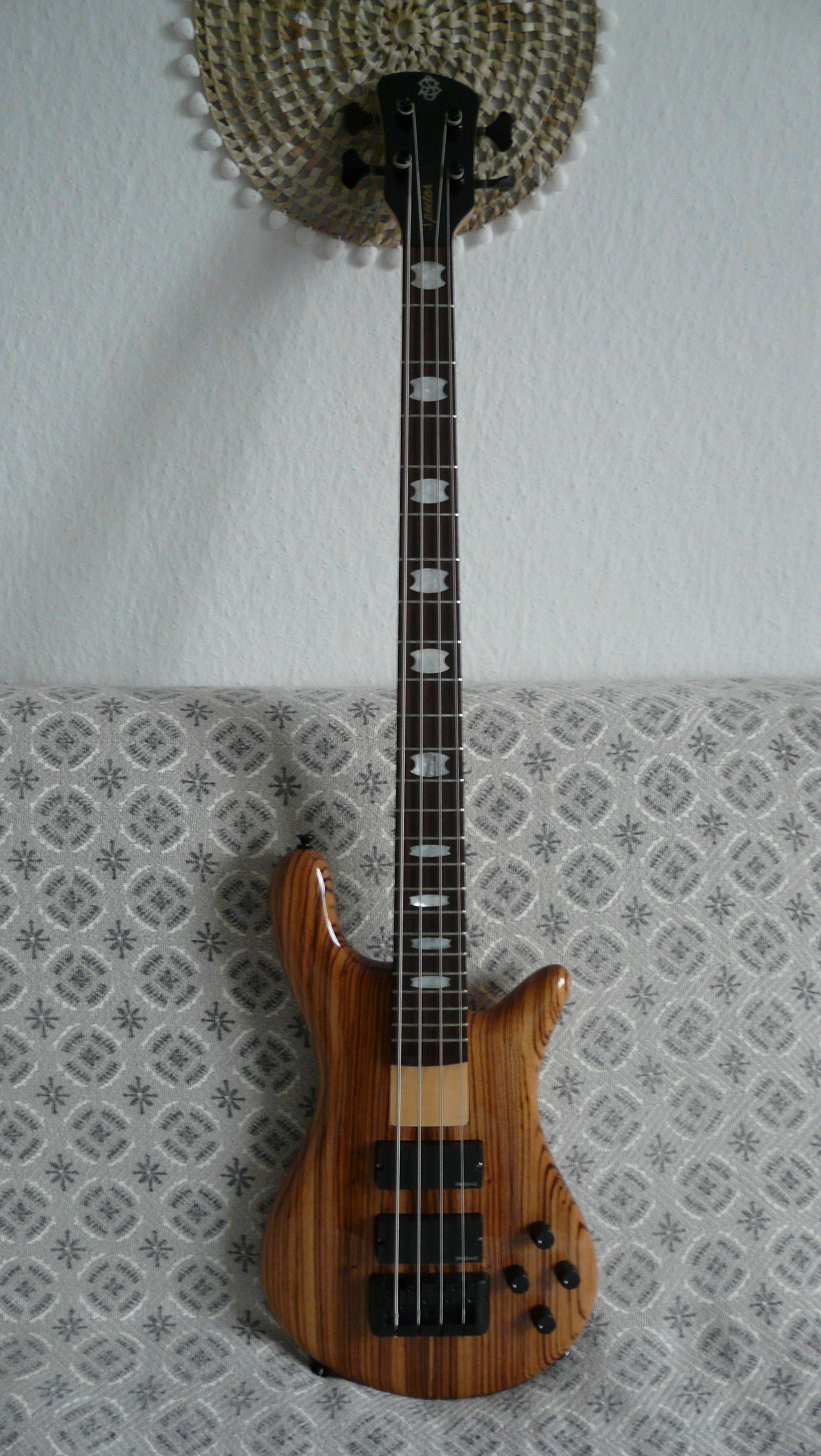 ReBop 4 DLX - Spector ReBop 4 DLX - Audiofanzine