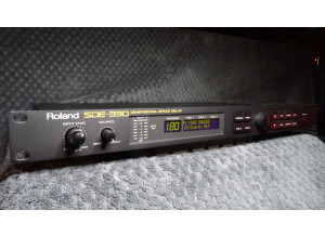 Roland SDE-330 (54515)