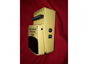 Behringer Bass Graphic Equalizer BEQ700 (11417)