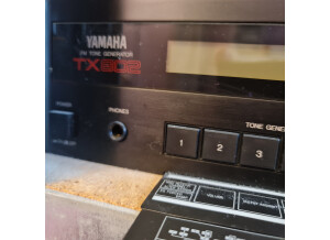 Yamaha TX802