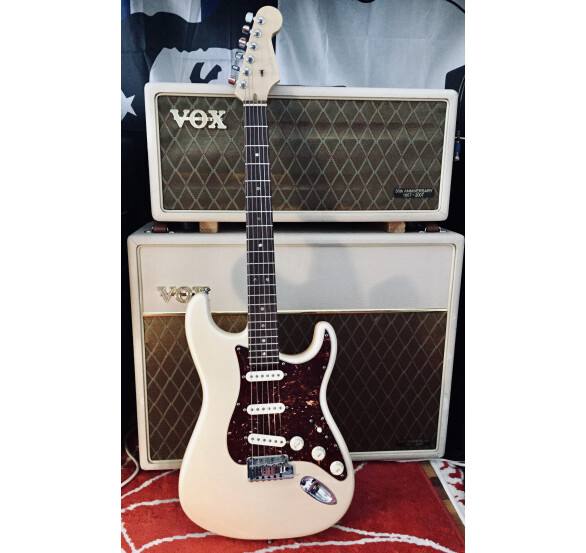 Fender American Deluxe Stratocaster [2003-2010] (1895)