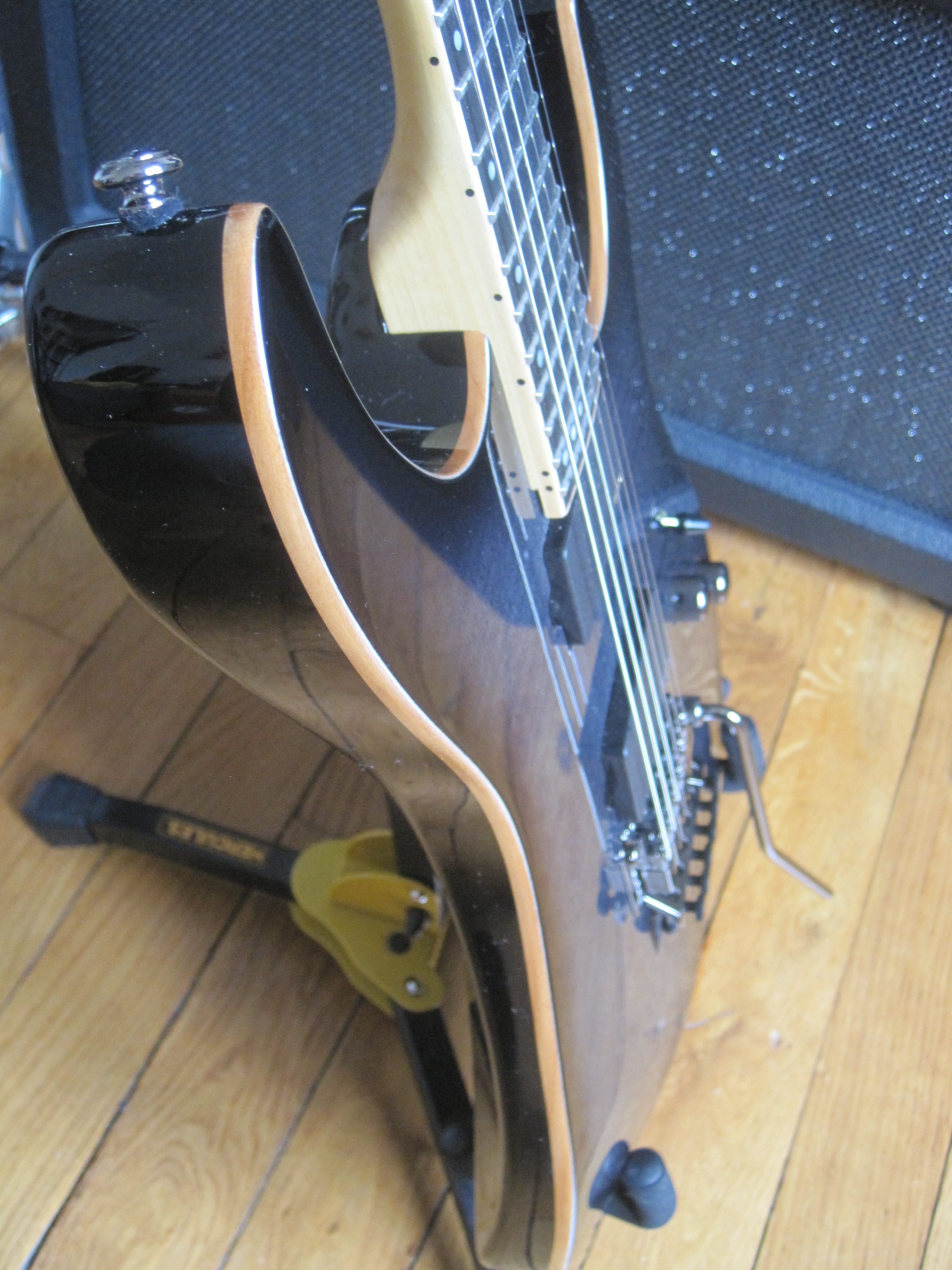 Schecter Banshee 6 FR Active