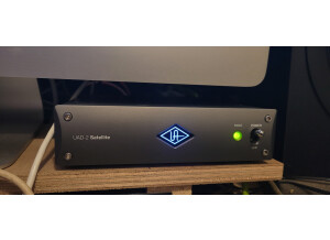 Universal Audio UAD-2 Satellite Thunderbolt 3 - OCTO Core