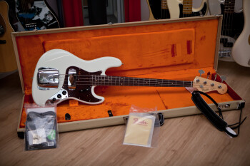 Fender American Vintage Series Basses Fender American Vintage Series Basses