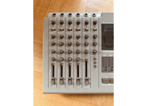 Tascam Portastudio 424