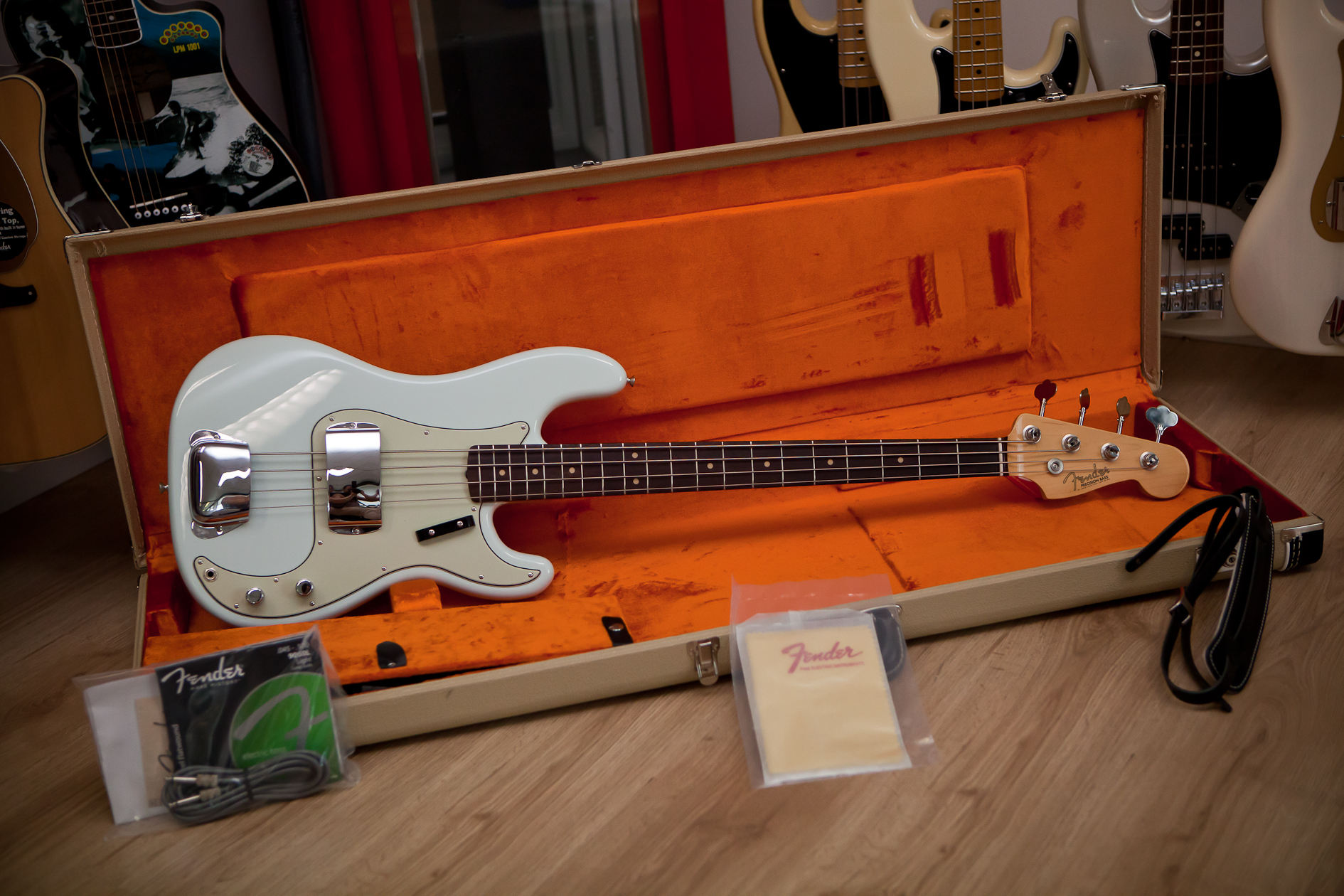 Fender American Vintage Series Basses