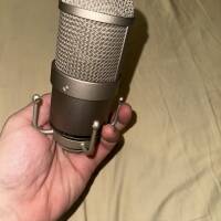 Neumann M147