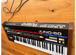 Roland JUNO-60