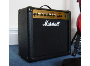 Marshall MG15CD (73223)
