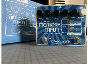 Electro-Harmonix Stereo Memory Man with Hazarai (30353)