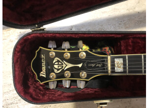 Ibanez GB10 George Benson Signature Prestige