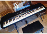 Vends Piano numérique Korg SP 280 88 touches.