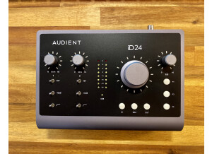 Audient iD24