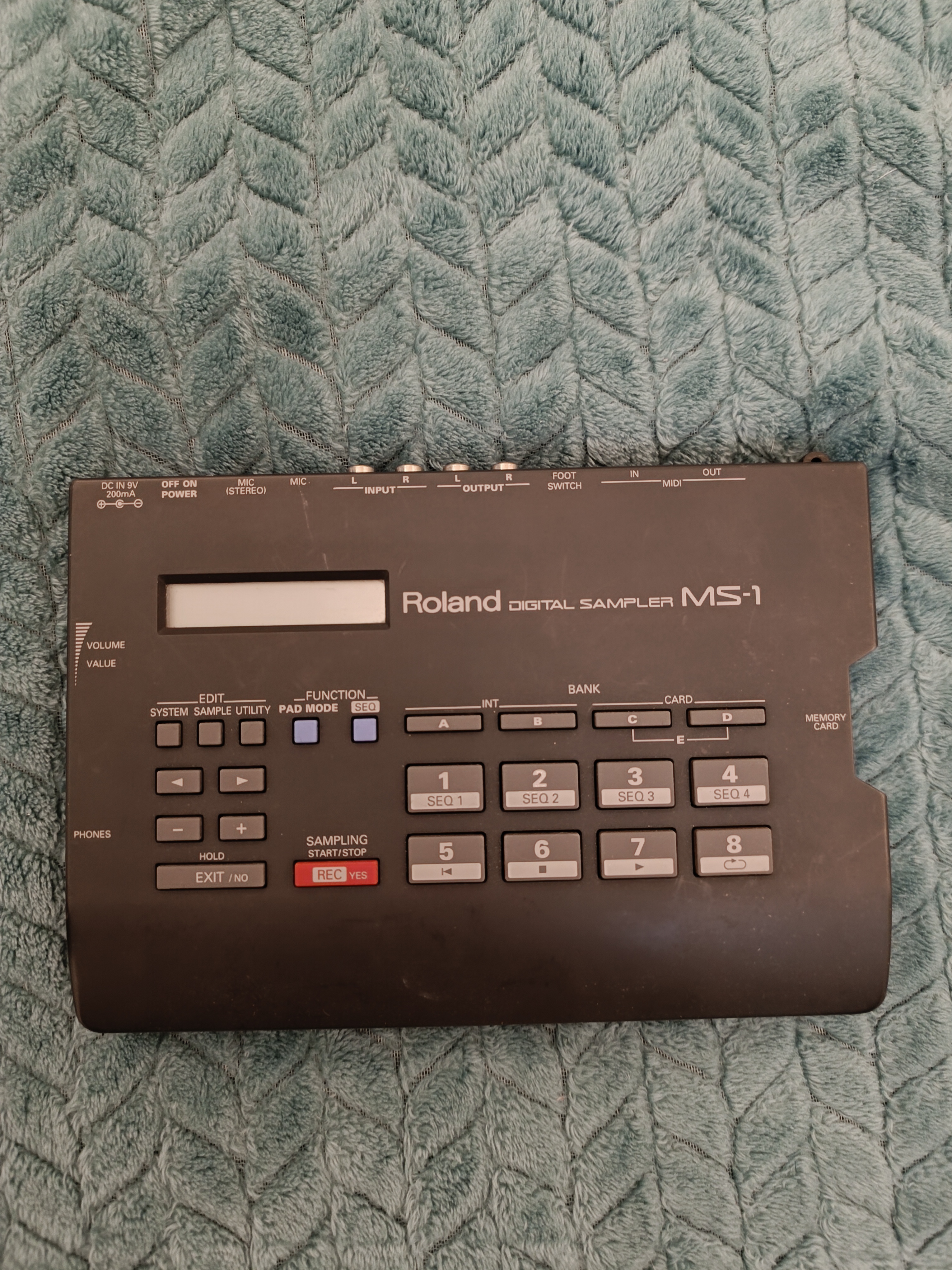 MS-1 Digital Sampler - Roland MS-1 Digital Sampler - Audiofanzine