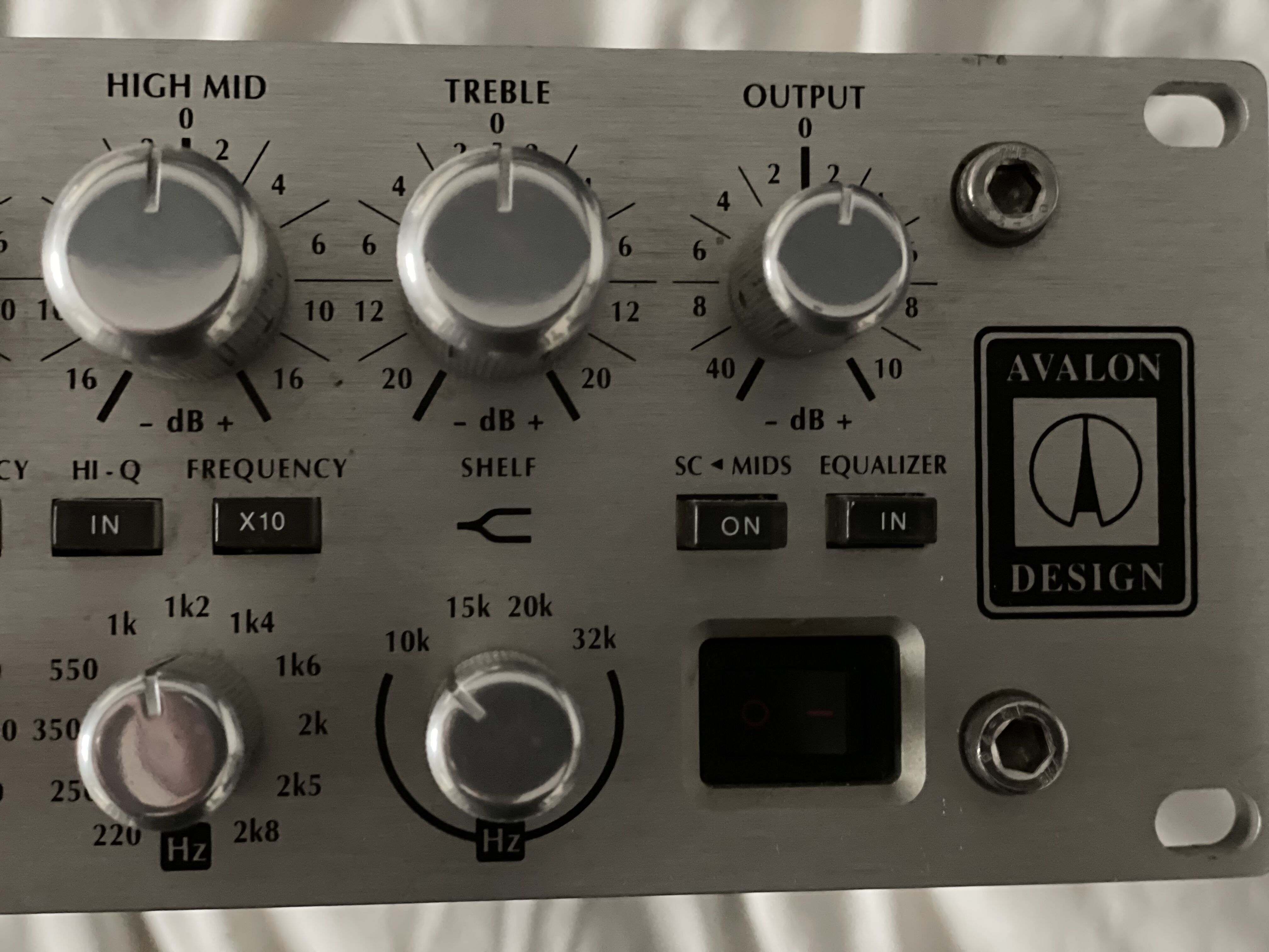 Vends préampli micro Avalon VT-737SP