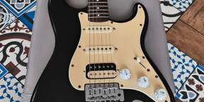 Squier Affinity Stratocaster modifiée + housse 200 €