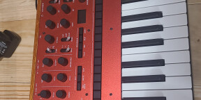 Korg monologue red