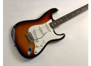 Fender ST62-xx (31443)