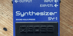 Vends pédale Boss SY-1 Synthesizer en état neuf
