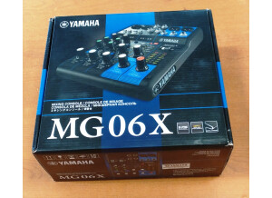 Yamaha MG06X 1