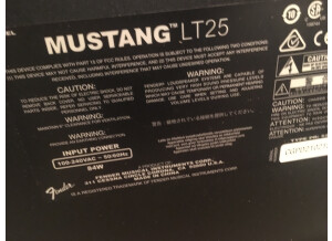 Fender Mustang LT25