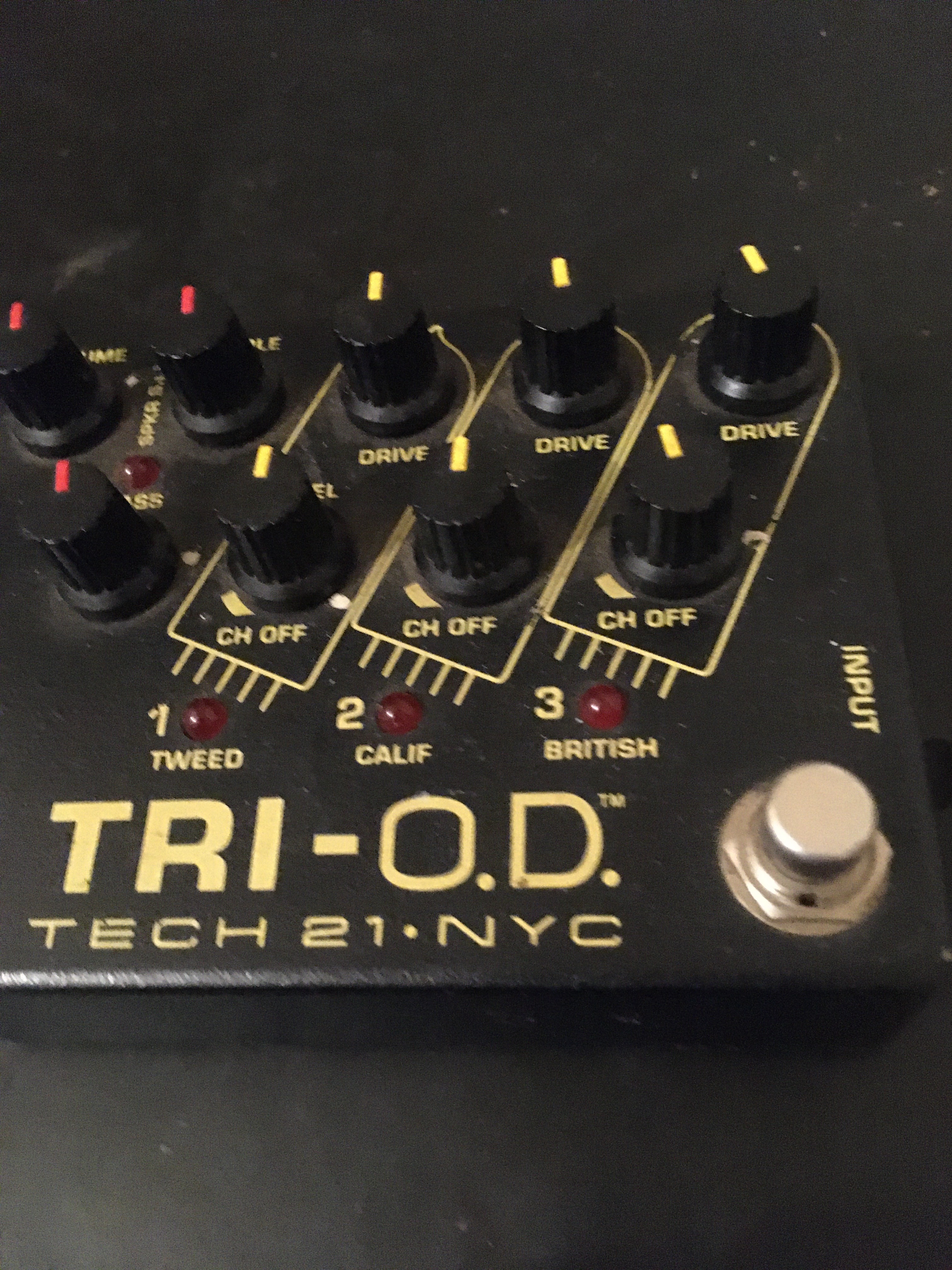 TECH 21 NYC TRI-OD ギターエフェクター TECH 21 NYC TRI-OD ギターエフェクター TECH 21 NYC TRI-O.D.