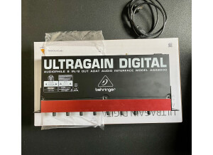 Behringer Ultragain Digital ADA8200 (44489)