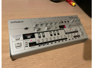 Roland TB-03 (63781)
