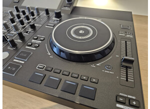 Denon DJ SC Live 2