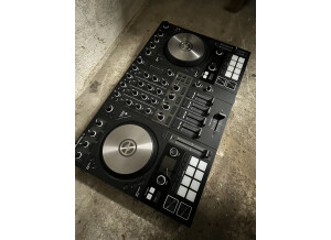 Native Instruments Traktor Kontrol S4 mk3 (44257)