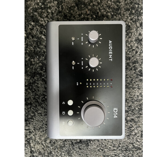 Audient iD14 MKII (9861)