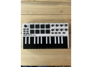 Akai Professional MPK Mini MKII