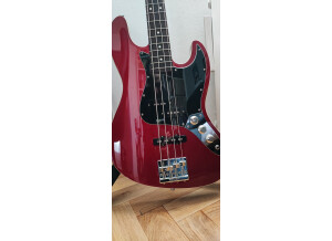 Fender Deluxe Aerodyne Jazz Bass