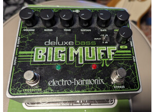 Electro-Harmonix Deluxe Big Muff Pi (69105)