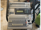 Vends table de mixage Yamaha 01V