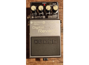 Boss RV-2 Digital Reverb (95649)