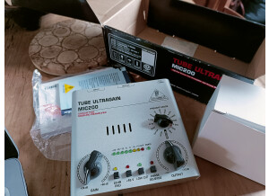 Behringer Tube Ultragain MIC200 (73068)