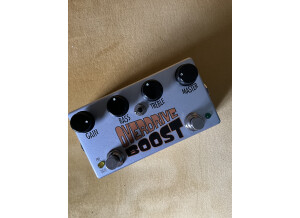 Throbak Overdrive Boost