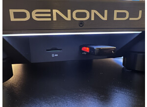 Denon DJ SC6000M Prime (25891)