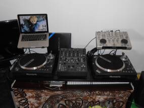 Numark TT500