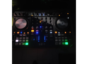 Native Instruments Traktor Kontrol S4 mk2 (89667)